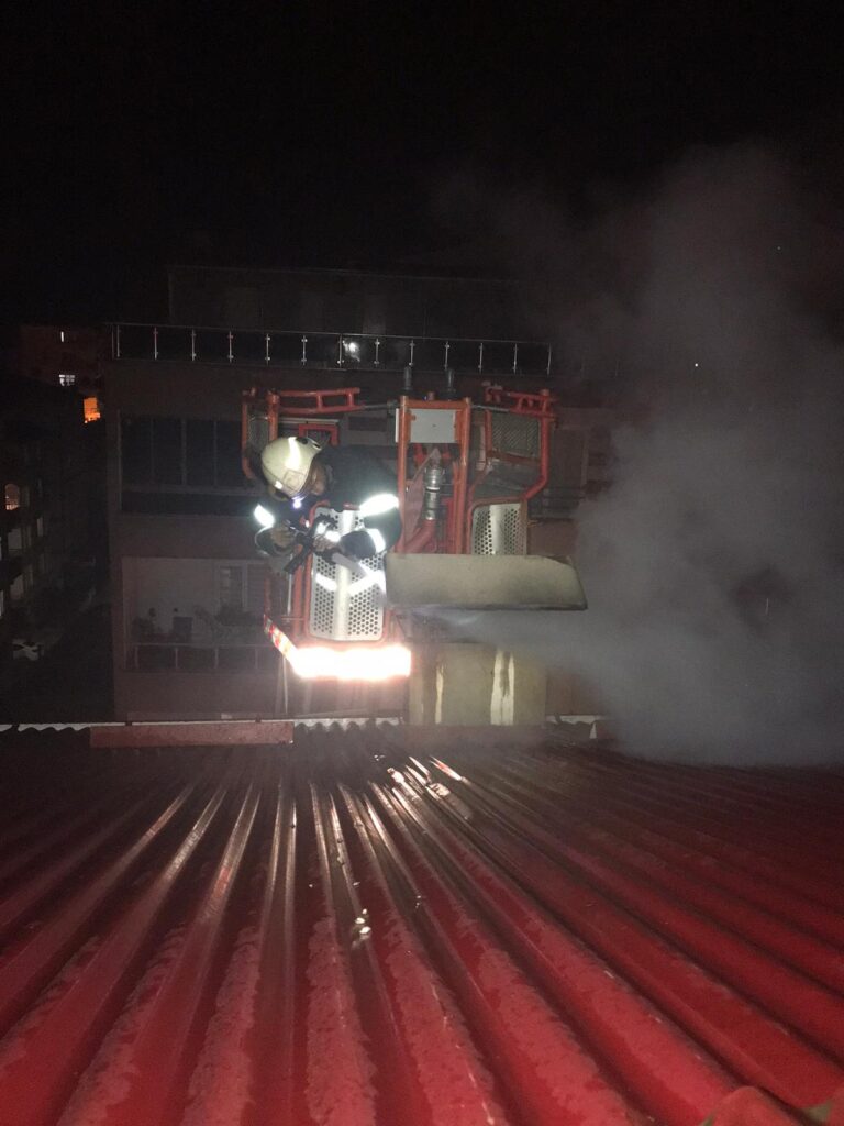 Bulancak Belediyesi’nden Kış Güvenliği Uyarısı Bulancak Belediyesi, kış mevsiminin yaklaşmasıyla birlikte soba, kombi ve diğer