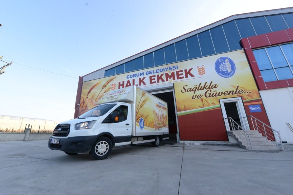 Halk Ekmek’te Fiyat Değişmedi: 210 Gram Ekmek 10 TL Çorum Fırıncılar Odası’nın talebi üzerine Çorum Esnaf ve Sanatkârlar Odaları
