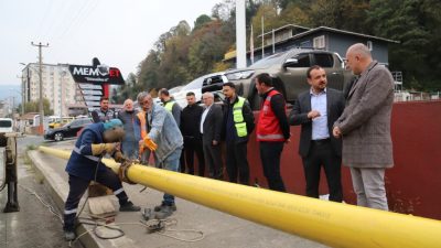 Hopa’da uzun süredir beklenen doğalgaz süreci resmen başladı. Belediye Başkanı