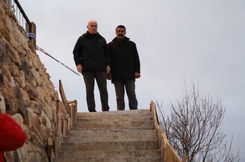 Halk arasında Çin Seddi olarak bilinen, şehir merkezini Esentepe’ye bağlayan