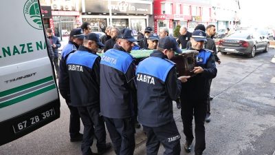 Zonguldak Belediyesi eski başkanlarından merhum Yüksel Aytaç’ın vefatı dolayısıyla, cenaze