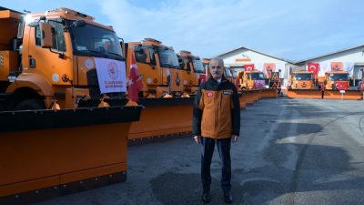 Ulaştırma ve Altyapı Bakanı Abdulkadir Uraloğlu, Ankara’da Karayolları Genel Müdürlüğü