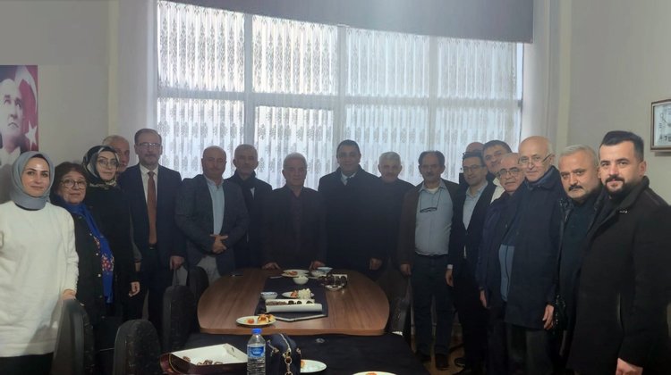 Gümüşhane Belediye Başkanı Başer , Trabzon ziyaret programı kapsamında Trabzon