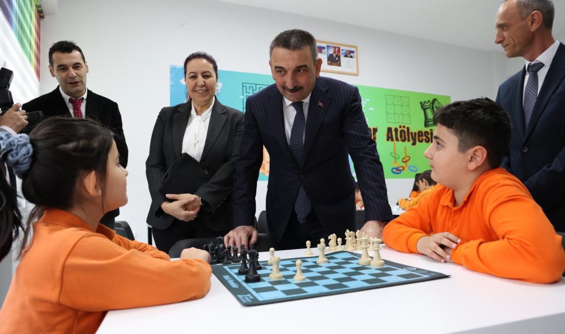 Vali Osman Hacıbektaşoğlu ile Hanımefendi Güney Hacıbektaşoğlu, 2025–2026 Eğitim Öğretim