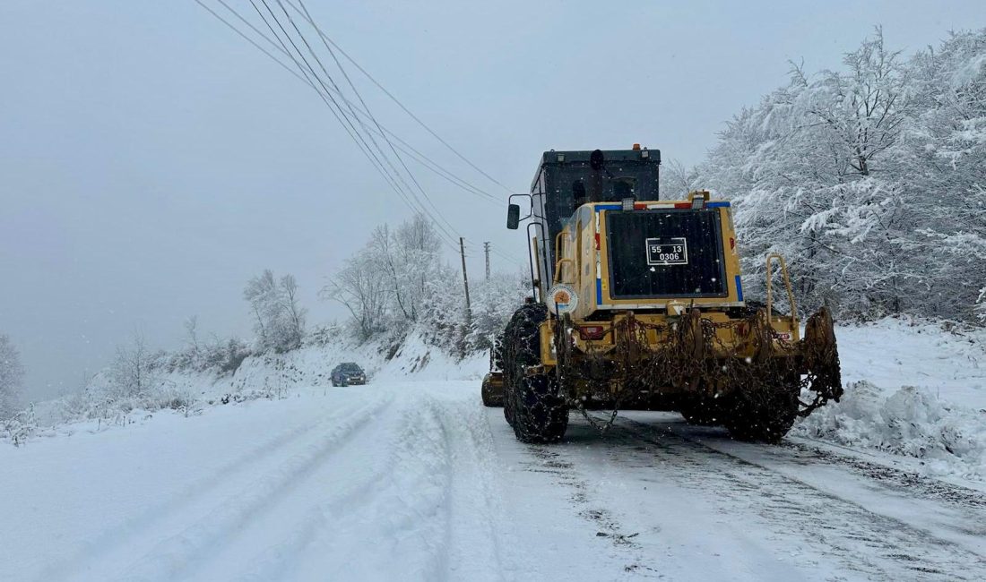 Samsun Büyükşehir Belediyesi il genelinde etkili olan kar yağışıyla alarma