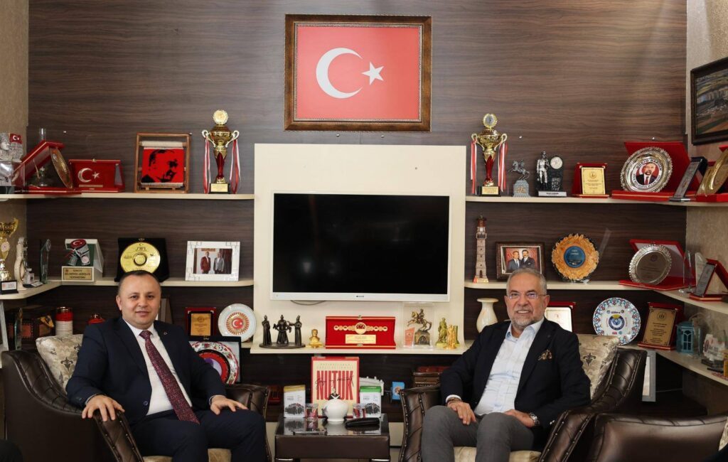 Amasya Belediye Başkanı Av. Turgay Sevindi ile Amasya Belediye Başkan