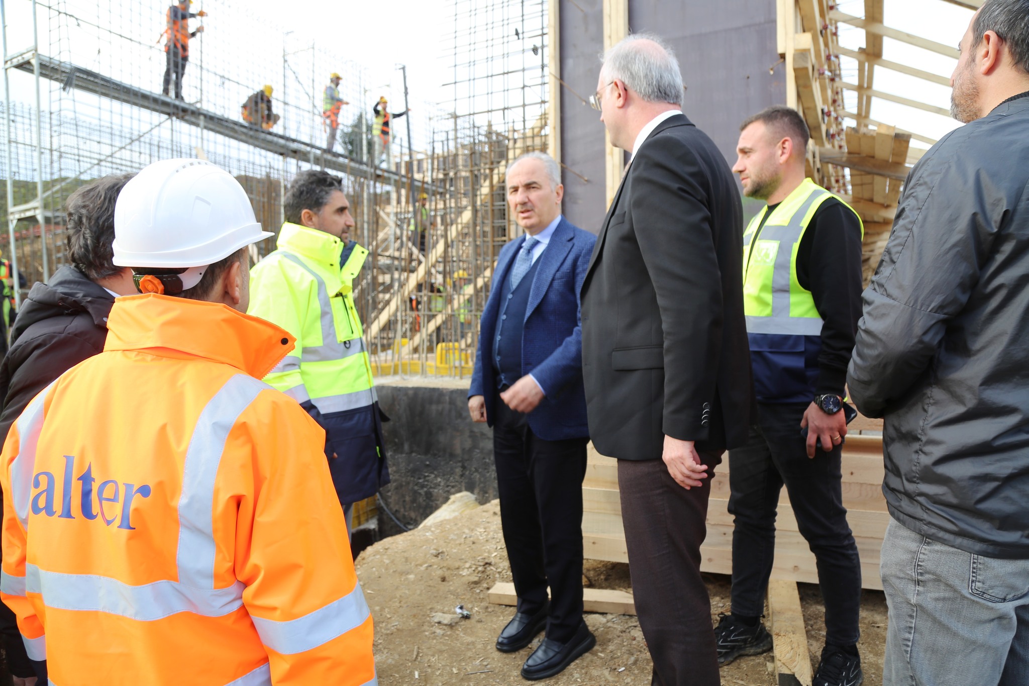 Rize Belediye Başkanı Rahmi Metin, şehre kazandırılan 38 milyon Euro