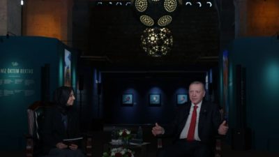 Cumhurbaşkanı Recep Tayyip Erdoğan, dün Tophane-i Amire Kültür ve Sanat