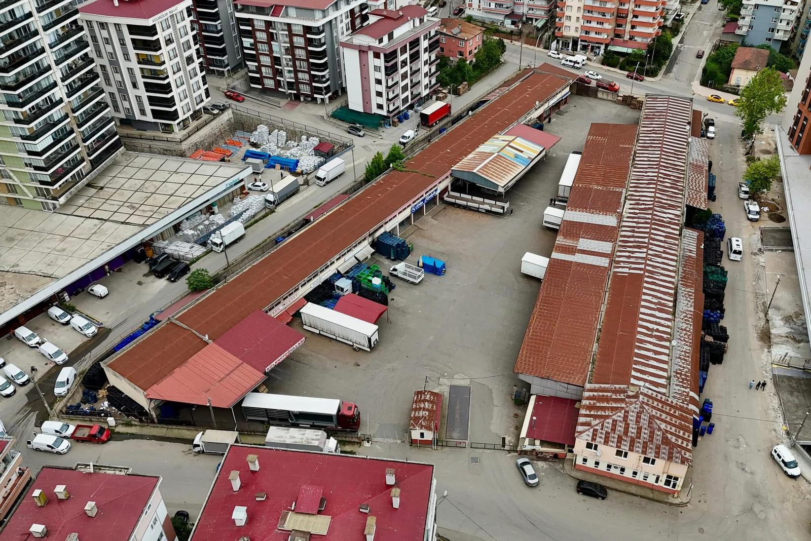 Giresun Belediyesi bünyesindeki Yaş Sebze ve Meyve Hali şehrin sebze