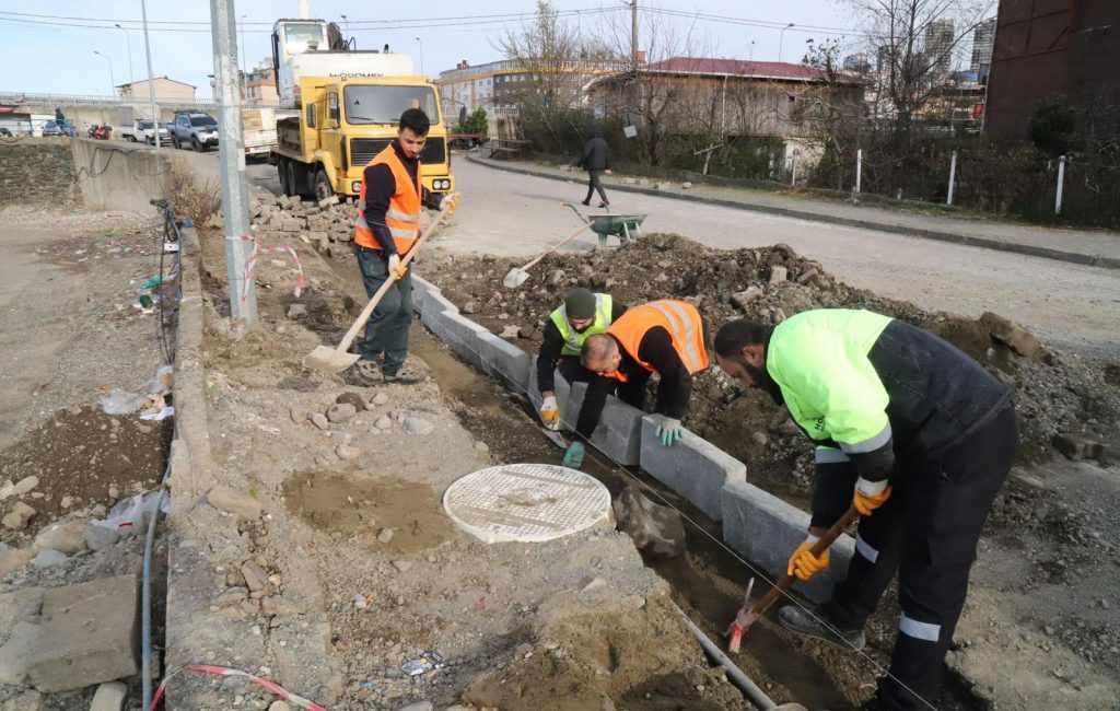 Hopa Belediyesi, kent genelinde yürüttüğü saha çalışmaları kapsamında Bucak, Ortahopa