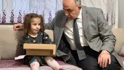 Vali Muammer Erol, Engelliler Haftası kapsamında düzenlenen etkinlikte kendisini evlerine