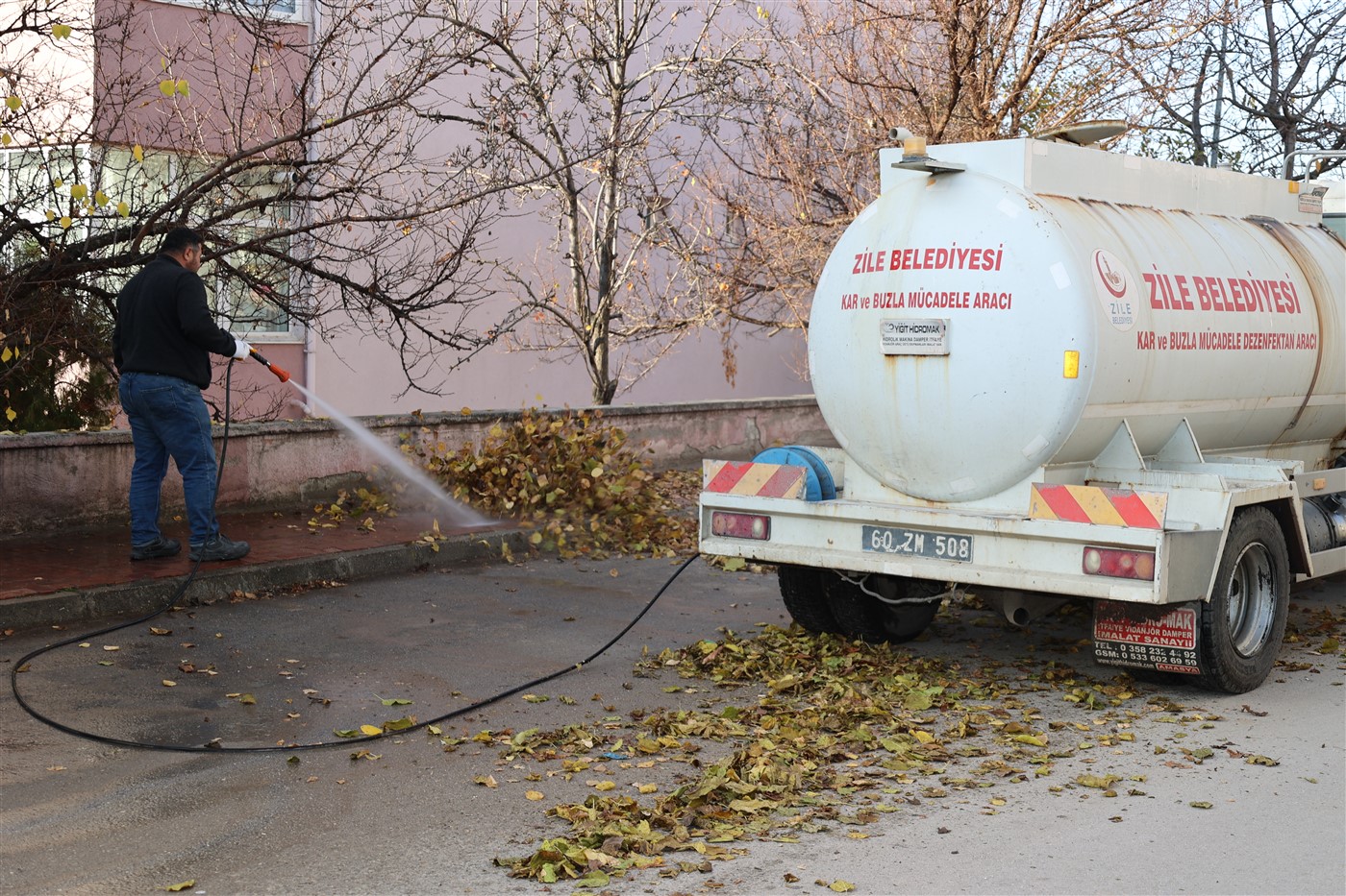 Zile Belediyesi Temizlik İşleri Müdürlüğü ekipleri, ilçemizin dört bir yanında