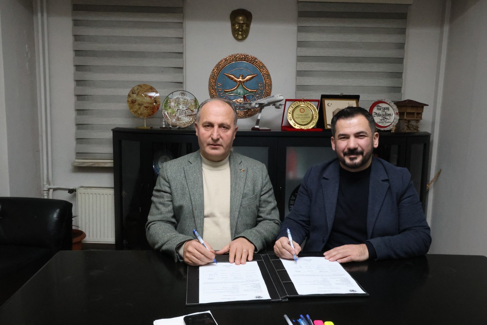 Su Arıtma Tesisi Yenileme İhalesinin Sözleşmesi İmzalandı Su arıtma tesisinde yapılacak olan filtre, otomasyon sistemi ve klor