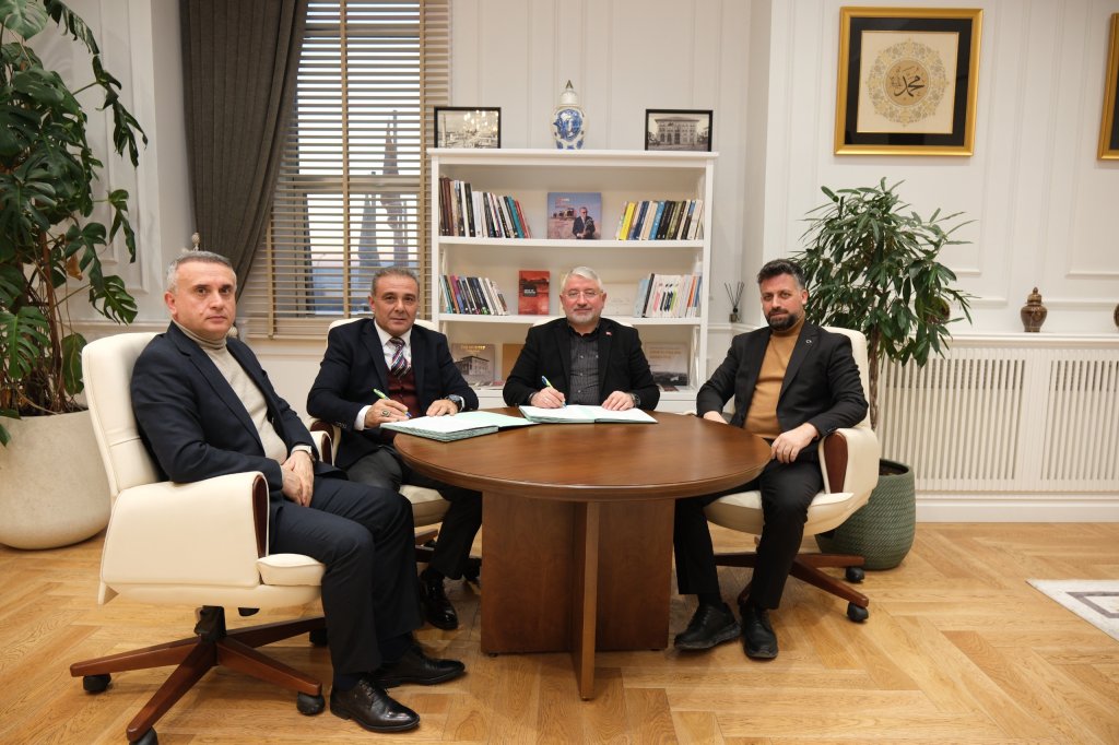 Çorum Belediyesi’nde memurlarının ekonomik şartlarının iyileştirilmesine yönelik olarak hazırlanan Sosyal