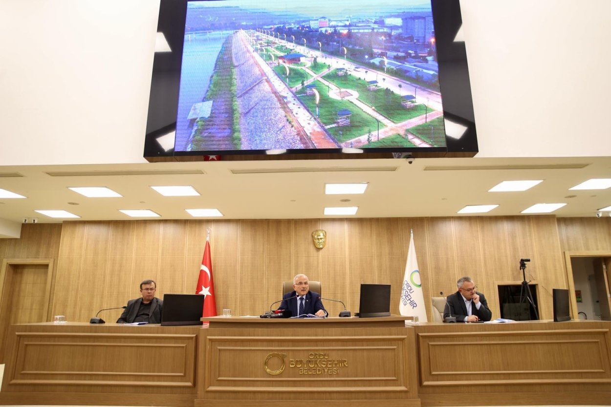 “Melet’i Çöplükten Kurtardık, Buna Birileri Çıkıp Dava Açıyor. Neresine Dokunuyor Anlayamıyorum” Ordu Büyükşehir Belediye Başkanı Dr. Mehmet Hilmi Güler, Ordu Çevre