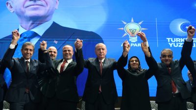 AK Parti Merkez Yürütme Kurulu (MYK), Cumhurbaşkanı ve AK Parti