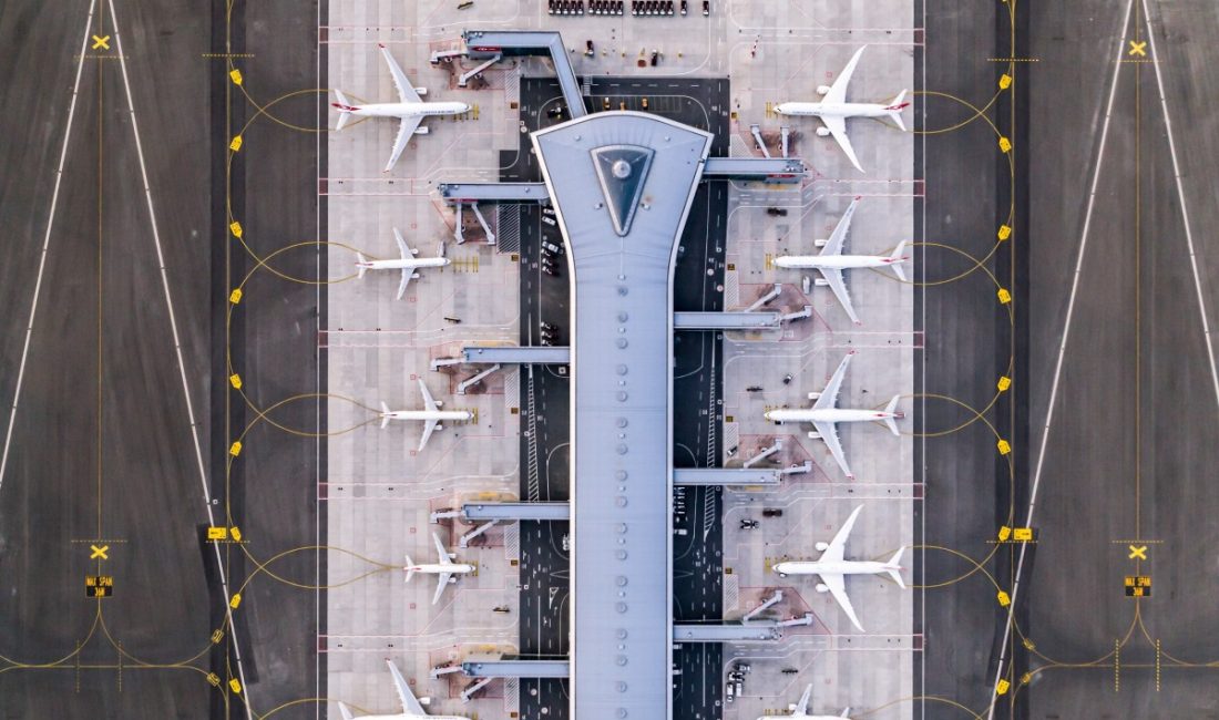 Türk Hava Sahası Yıla Rekorla Başladı Ulaştırma ve Altyapı Bakanı Abdulkadir Uraloğlu, günlük transit uçuşta tüm