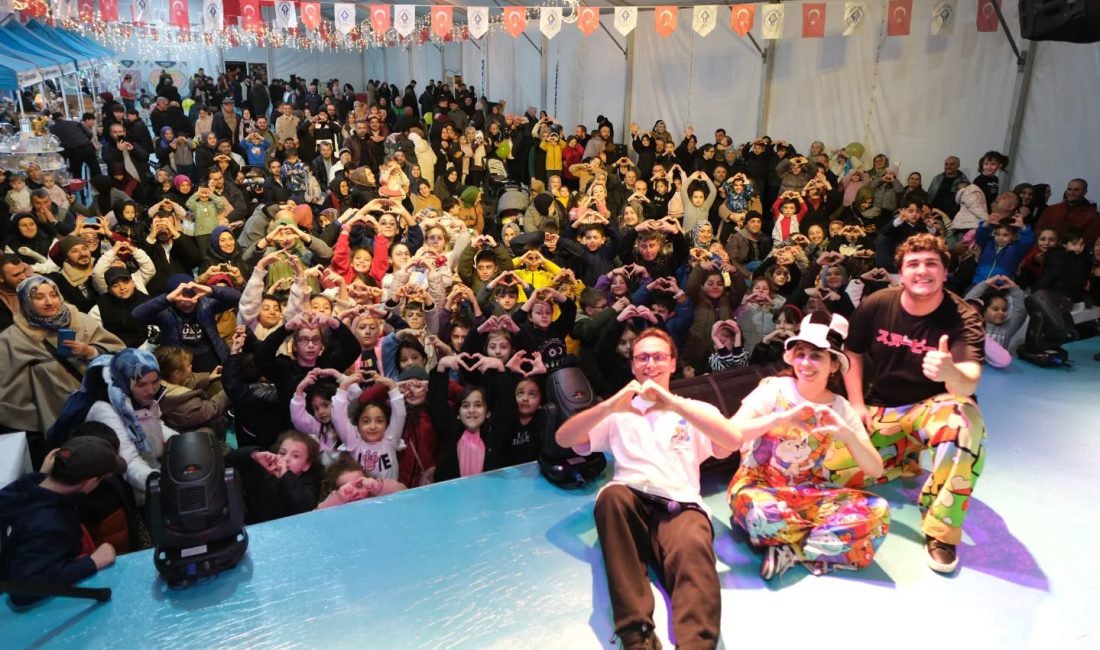 Rize’de Ramazan Etkinlikleri Neşeyle Devam Ediyor Rize Belediyesi tarafından düzenlenen Ramazan etkinliklerinin ikinci gününde vatandaşlar ve