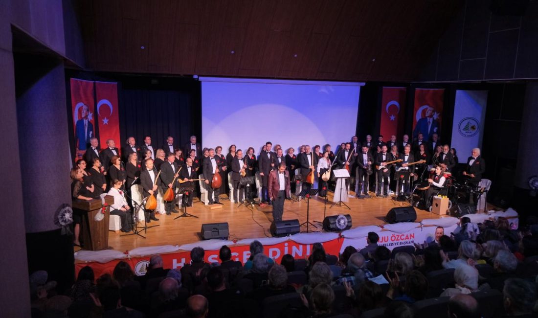 Bolu Belediyesi Köroğlu Türk Halk Müziği Korosu’ndan Muhteşem Konser Bolu