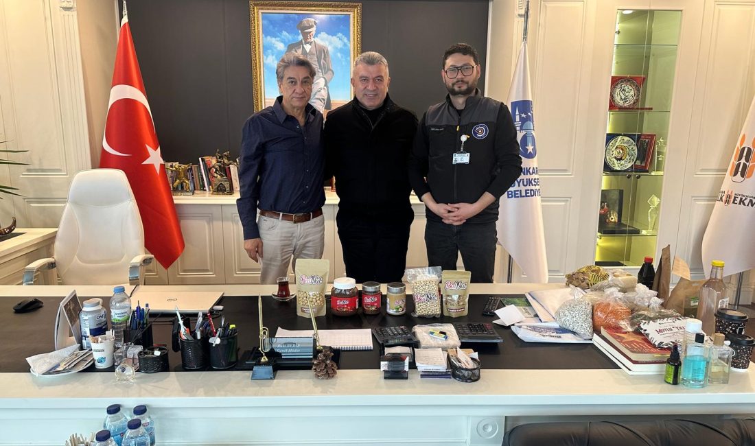 BULNUT Ankara Yolunda: Başkan Sıbıç’tan Yerli Üretim Hamlesi Bulancak Belediye Başkanı Necmi Sıbıç, Bulancak Belediyesi’nin %100 doğal ve