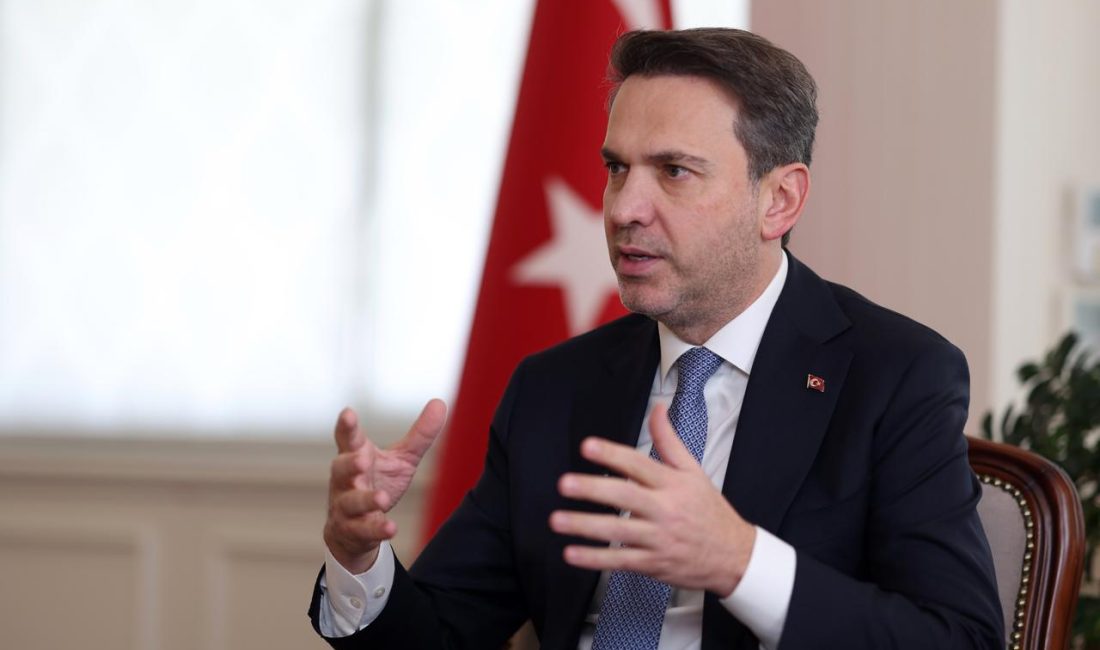 Enerji ve Tabii Kaynaklar Bakanı Alparslan Bayraktar, enerji alanında iki