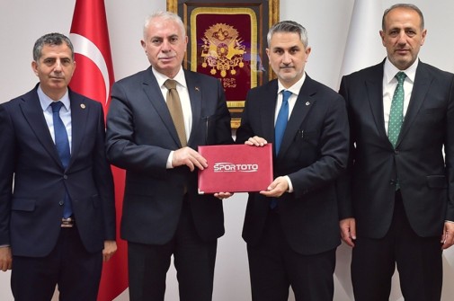 Bayburt Belediye Başkanı Mete Memiş ile Spor Toto Teşkilat Başkanı