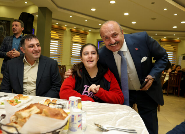 Taşköprü ilçesinde, özel bireyler ve aileleri iftar programında bir araya