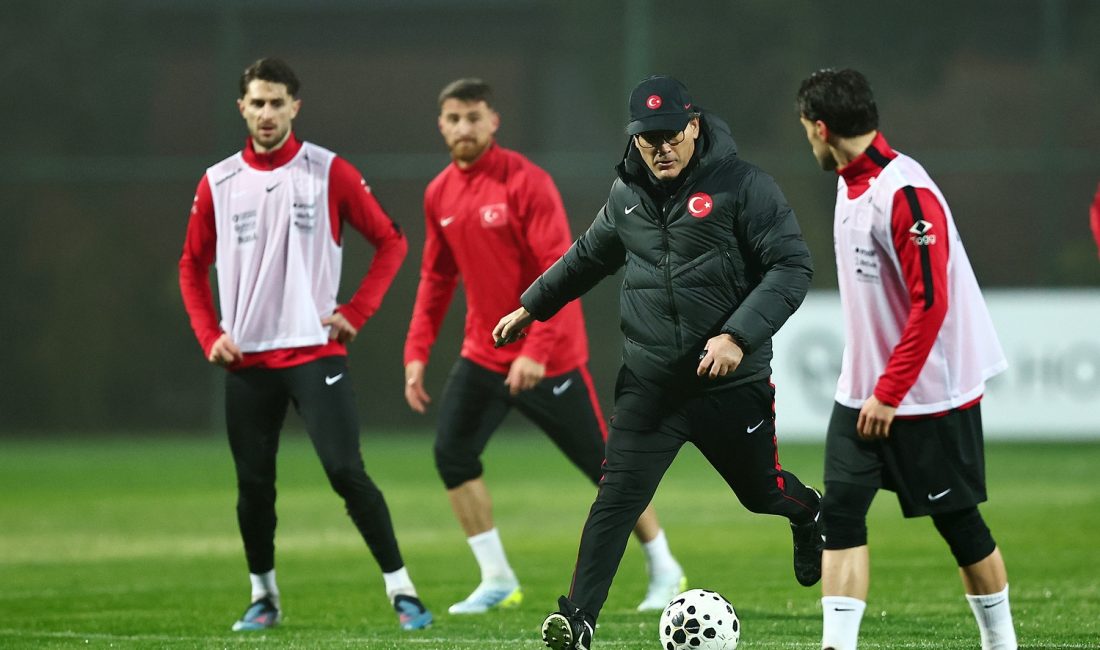 A Millî Takım, Romanya Maçı İçin Kampa Girdi 2026 FIFA Dünya Kupası play-off turunda Romanya ile oynayacağı karşılaşmanın