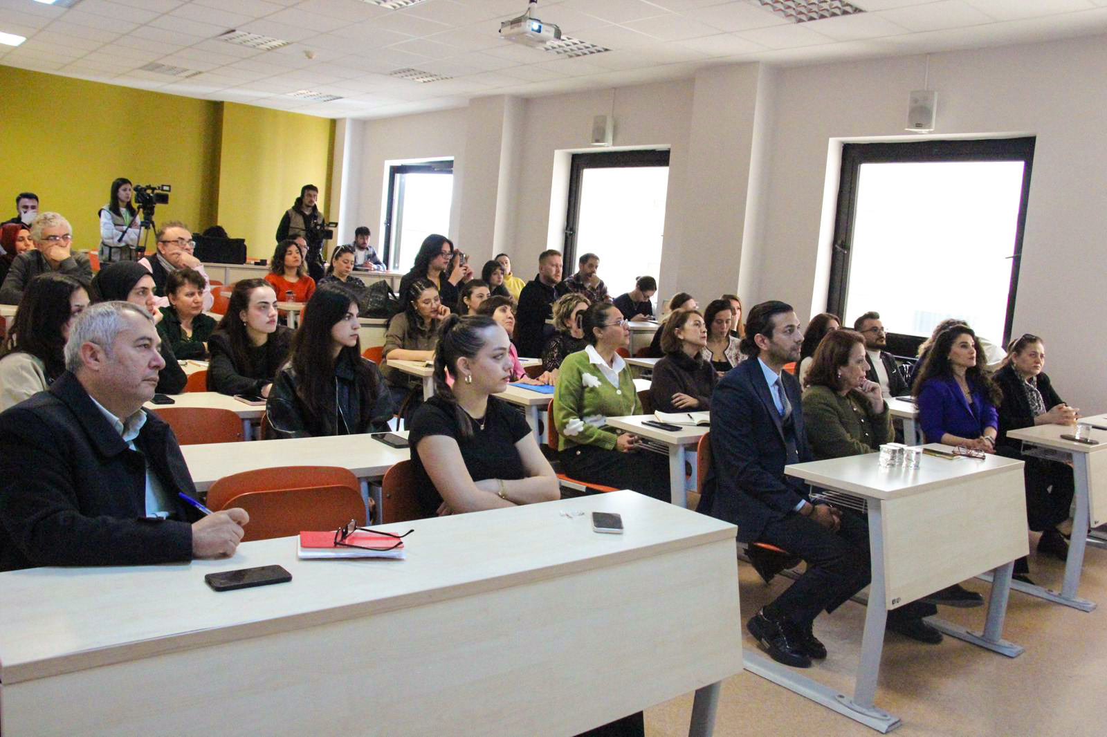 Kocaeli Üniversitesi Kütüphane ve Dokümantasyon Daire Başkanlığı tarafından, üniversitemiz akademik