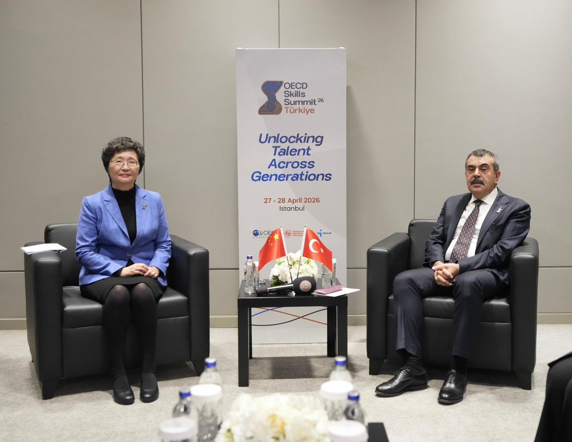 Millî Eğitim Bakanı Yusuf Tekin, OECD Beceriler Zirvesi kapsamında Çin