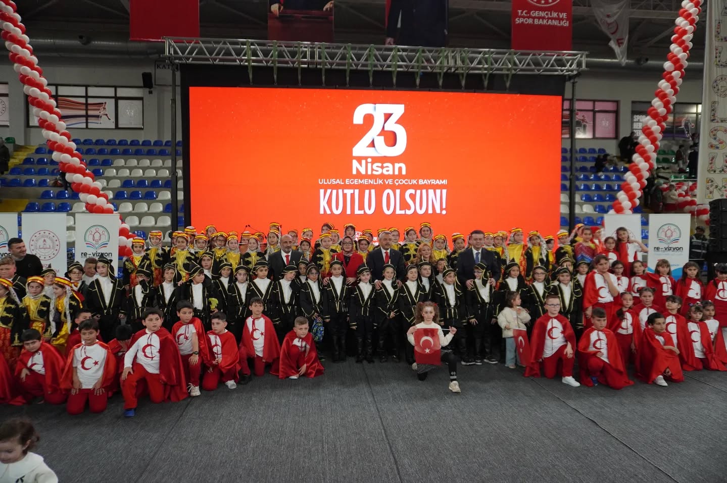 23 Nisan Ulusal Egemenlik ve Çocuk Bayramı kapsamında Rize’de düzenlenen