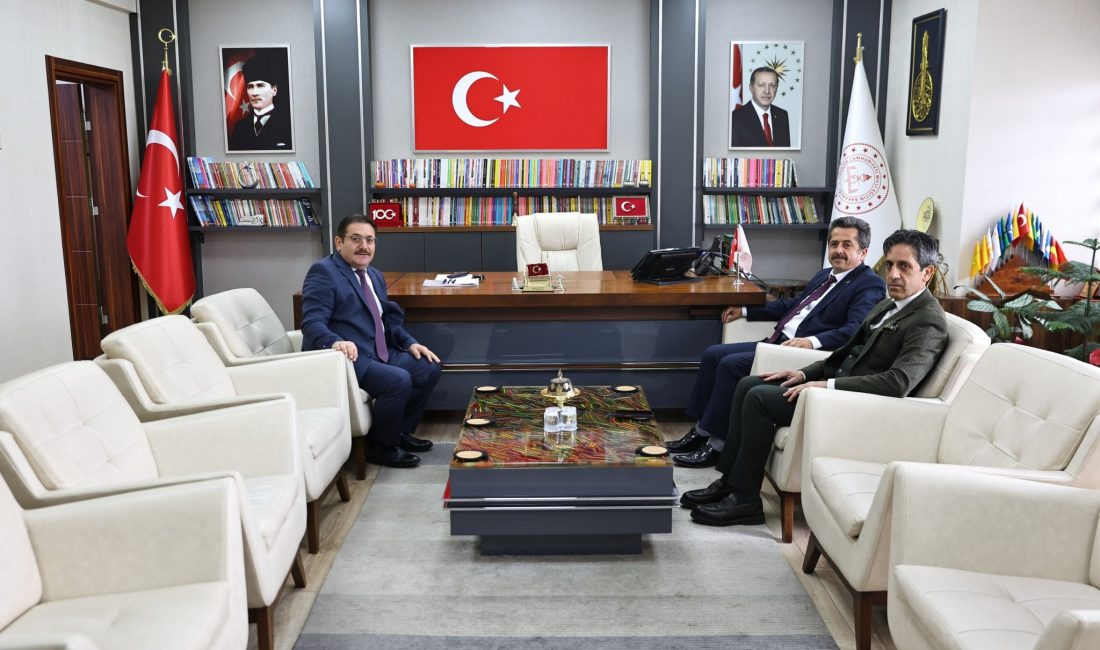 MEB Başmüfettişi Mehmet Avcı’dan Sakarya İl Millî Eğitim Müdürlüğü’ne Ziyaret