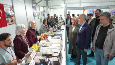 Rize Belediye Başkanı Rahmi Metin, Rize Valisi İhsan Selim Baydaş