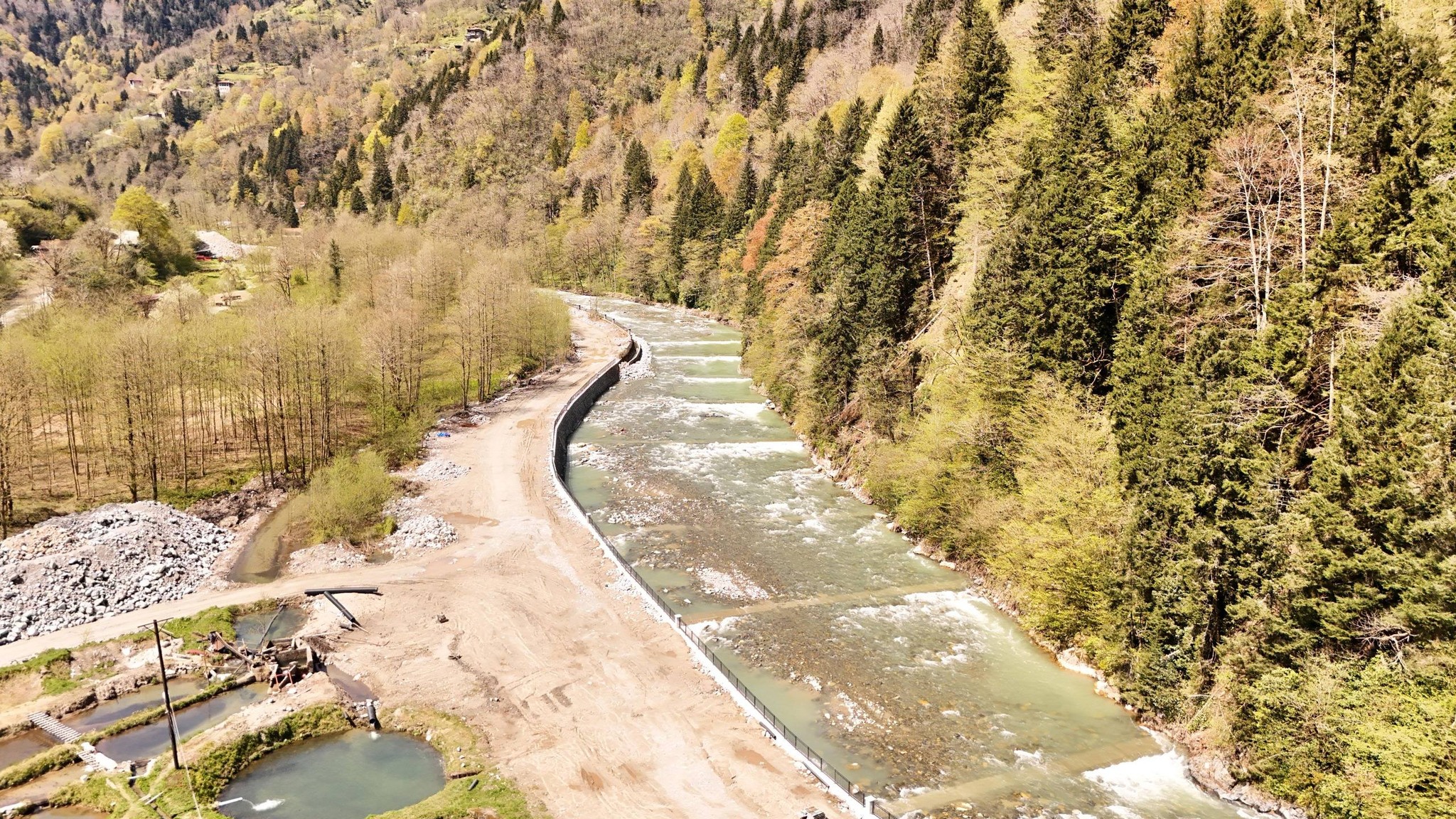DSİ 22. Bölge Müdürlüğü tarafından yürütülen taşkın kontrol çalışmaları kapsamında,