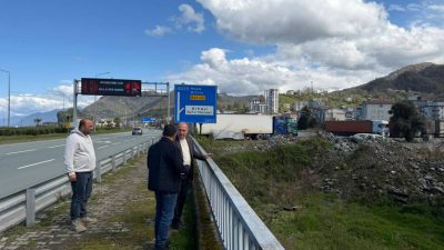 Arhavi Belediye Başkanı Turgay Ataselim, yapımı tamamlanma aşamasına gelen Arhavi