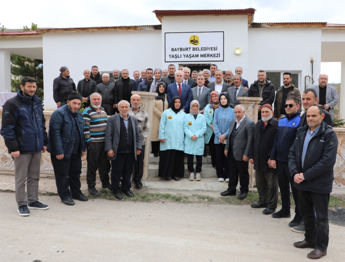 Bayburt Belediyesi tarafından Kaleardı Mahallesi Hz. Ebubekir Camii yanında hayata