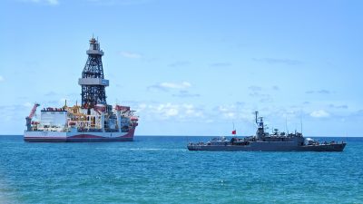 Türkiye’nin yurt dışındaki ilk derin deniz arama sondajını gerçekleştirecek olan