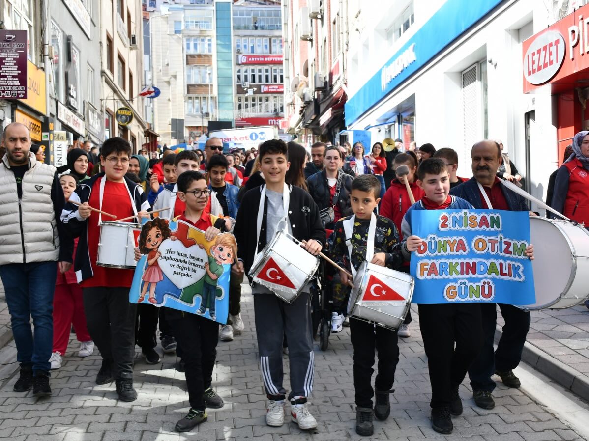 Artvin Belediye Başkanı Bilgehan Erdem, Öz-Ge Artvin Özel Gereksinimli Bireyler