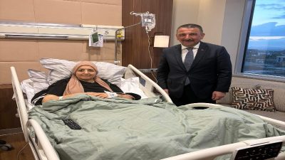 Zonguldak Valisi Osman Hacıbektaşoğlu, Cumhurbaşkanı Başdanışmanı Sayın Saadet Oruç’u tedavi