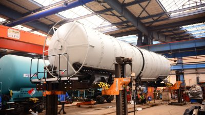 Ulaştırma ve Altyapı Bakanı Abdulkadir Uraloğlu, Milli Savunma Bakanlığı’nın akaryakıt