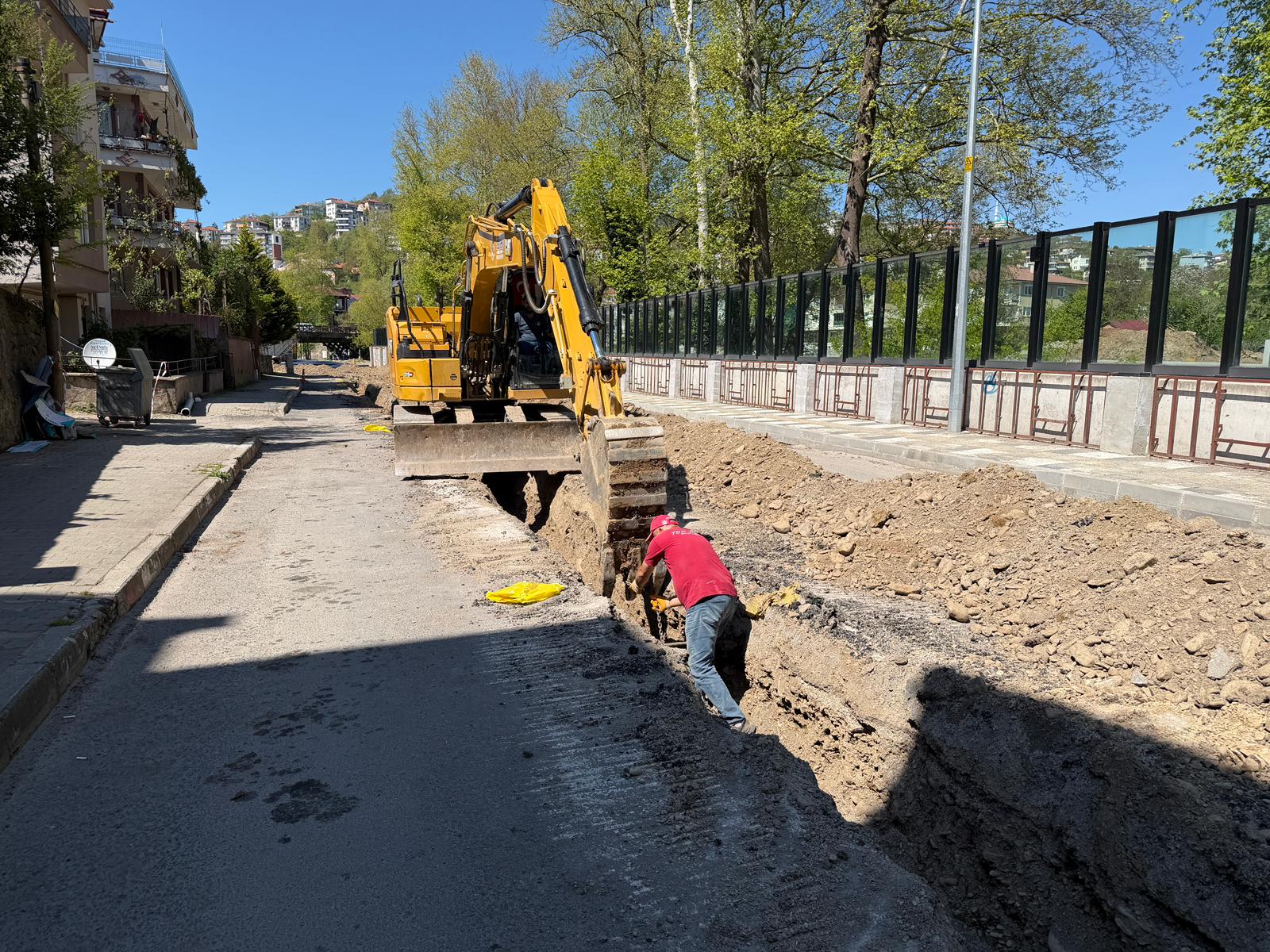 Bartın Merkez İçmesuyu Yenileme İşinde 1. Etap Çalışmaları Sürüyor Bartın Belediyesi olarak, şehir genelinde sık sık arızalanan ve kullanım