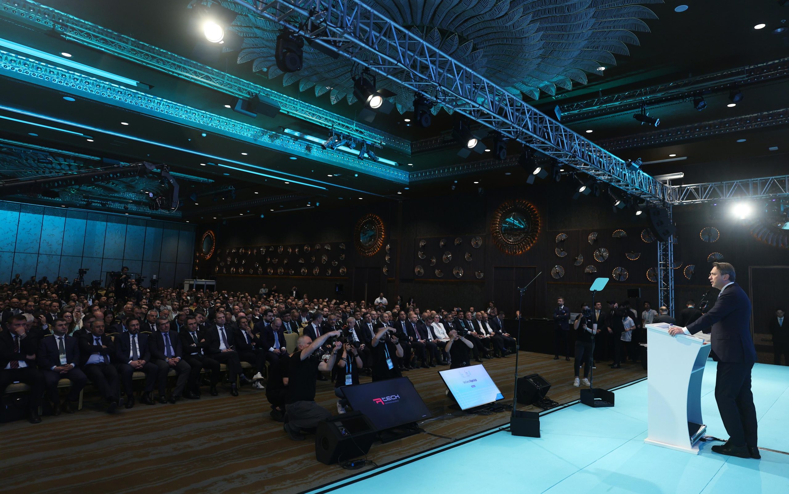 Enerji ve Tabii Kaynaklar Bakanı Alparslan Bayraktar, Yenilenebilir Enerji Kaynak