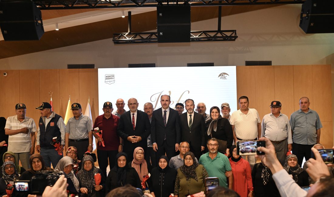 Konya Büyükşehir’in “Vefa Umresi” Çekilişinde Duygu Dolu Anlar Yaşandı Konya Büyükşehir Belediyesi tarafından başlatılan “Vefa Umresi” projesi kapsamında ilk