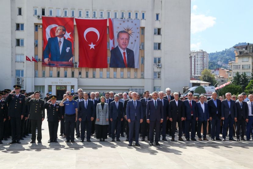 Gazi Mustafa Kemal Atatürk’ün Rize’ye gelişinin 101. yıldönümü, Valilik tören