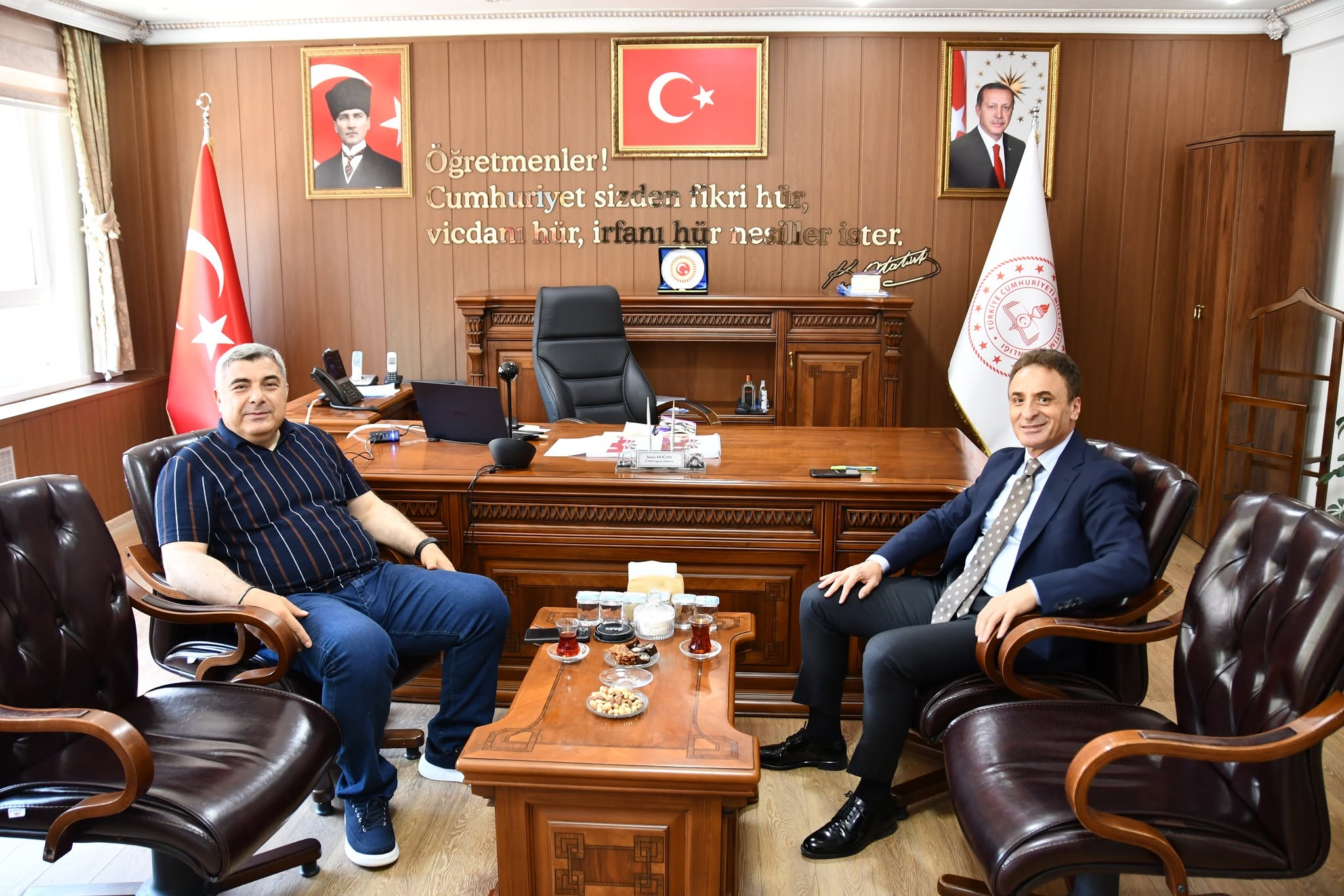 Afyonkarahisar İl Millî Eğitim Müdürü Miraç Sünnetci, Gümüşhane İl Millî
