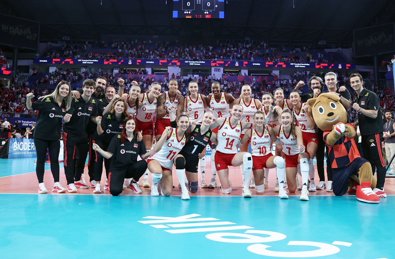 İletişim Başkanı Duran’dan, finale yükselen A Millî Kadın Voleybol Takımını tebrik mesajı Cumhurbaşkanlığı İletişim Başkanı Burhanettin Duran, CEV Trendyol 2026 Kadınlar Avrupa