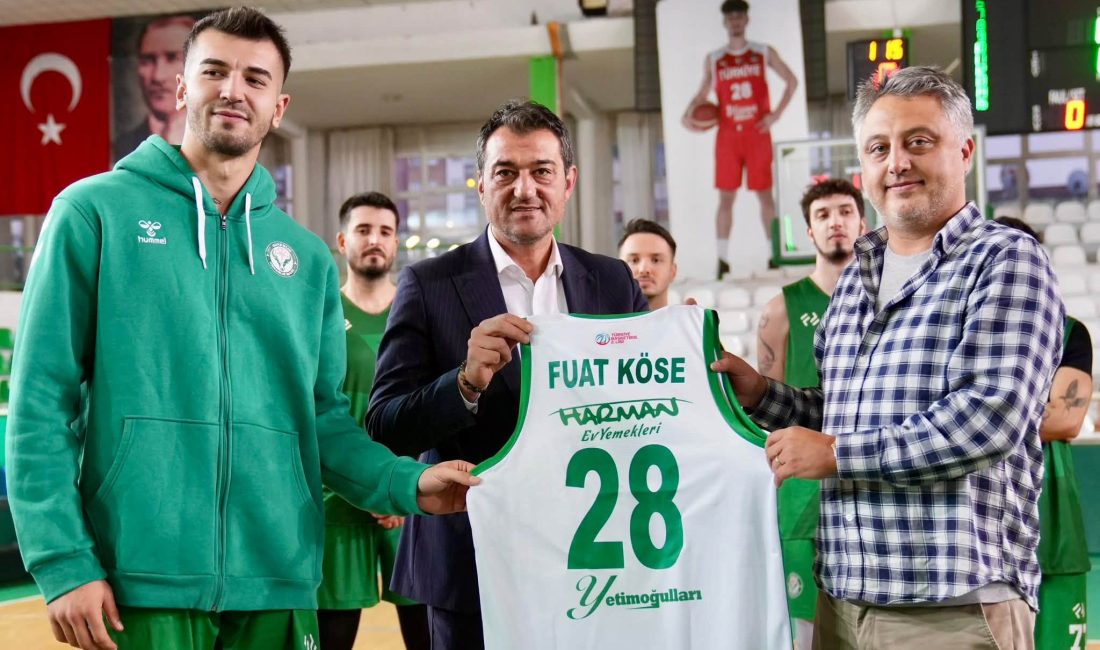 Başkan Köse’den Yeni Sezon Öncesi Kerasusspor’a Destek Giresun Belediye Başkanı Fuat Köse, Türkiye Basketbol 2. Ligi’nde yeni