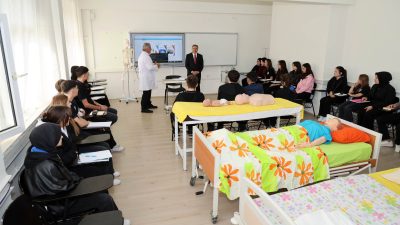 Gümüşhane Valisi Cevdet Atay, İbn-i Sina Mesleki ve Teknik Anadolu
