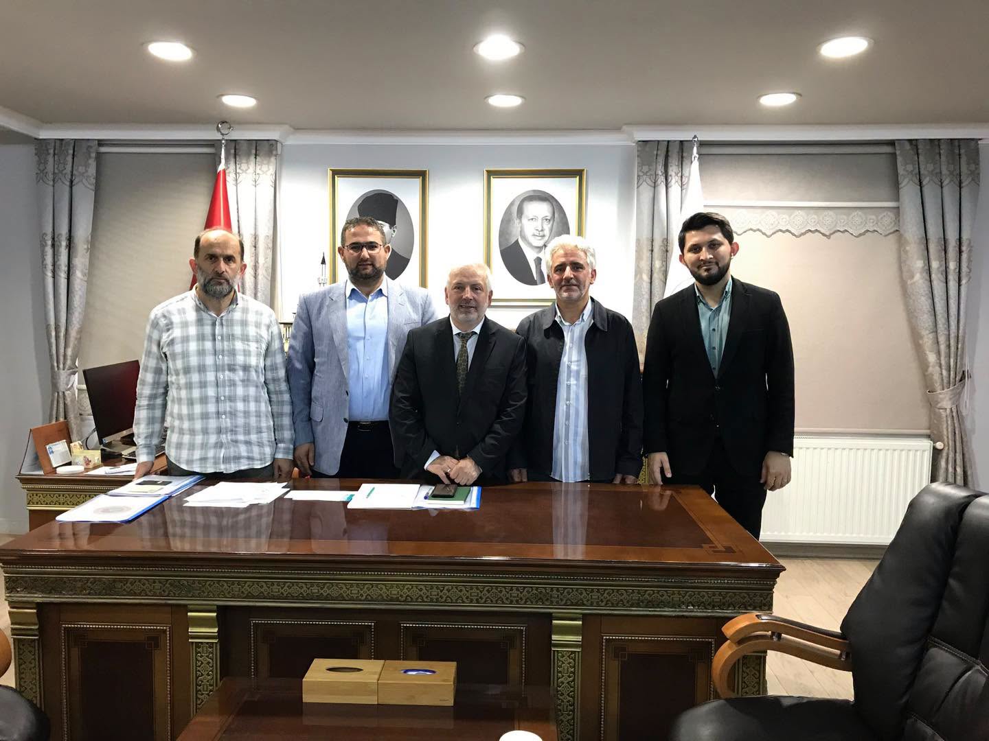 RTEÜ İlahiyat Fakültesinden İl Müftüsü Yılmaztürk’e Ziyaret Recep Tayyip Erdoğan Üniversitesi İlahiyat Fakültesi’nde görev yapan akademisyenler, Rize