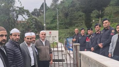 Rize’de, 6 Ekim 1973 tarihinde askerlik görevini yaptığı sırada Kırklareli’nde